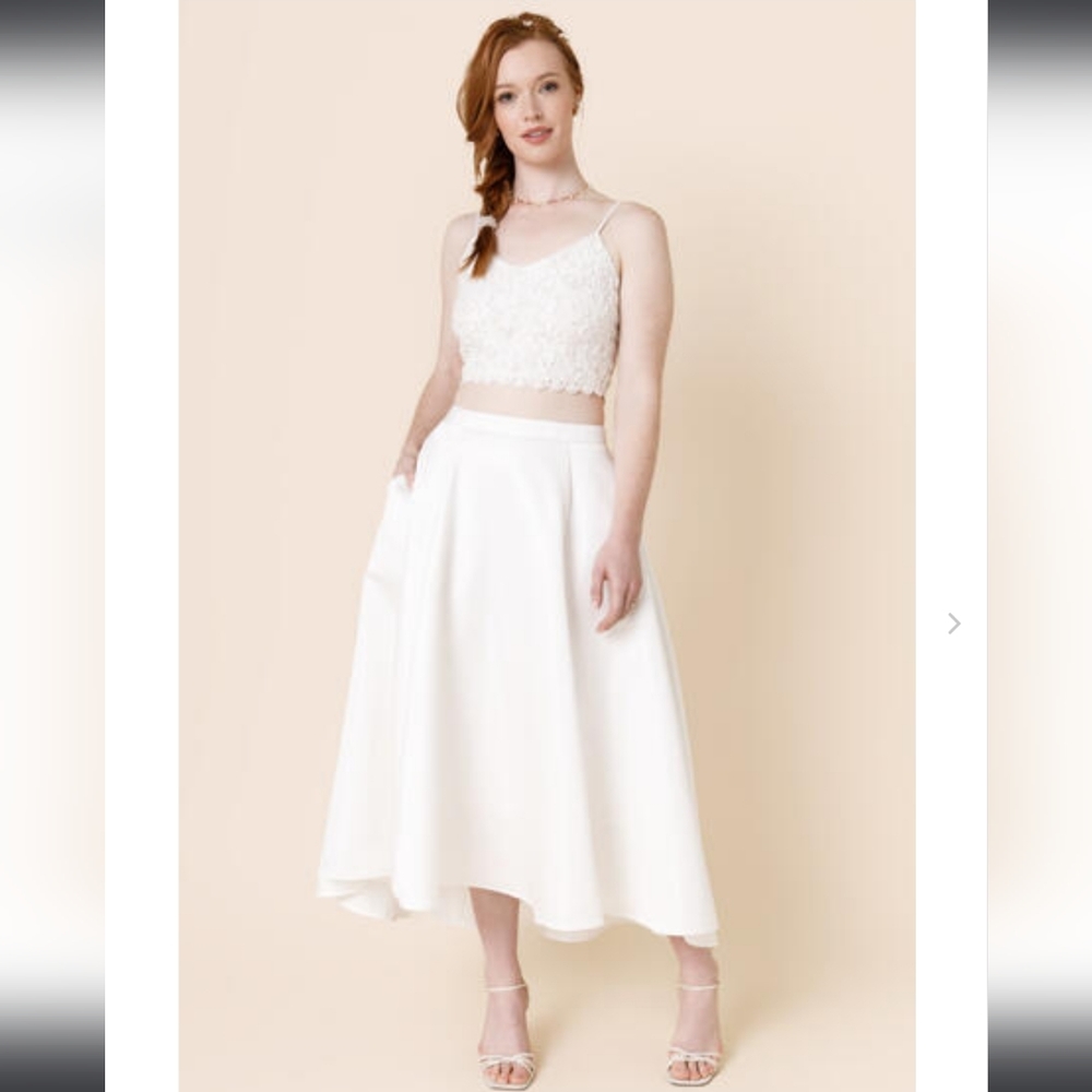 White Satin Skirt with pockets-New with tags!